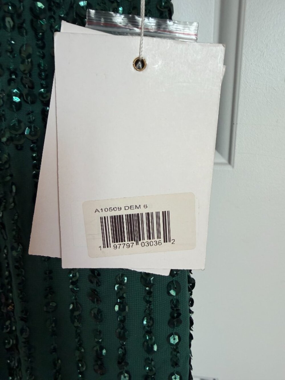 Mac Duggal Emerald Green Embellised Midi Sheath Dress NWT sz 6 - Picture 7 of 8